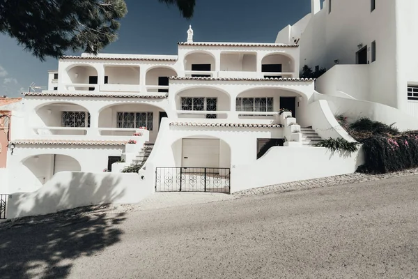 Portimao Algerve Portugiesische Architektur Farbenfrohe Gebäude Der Portugiesischen Stadt Herrliche — Stockfoto