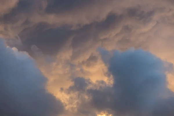 Sötét Viharfelhők Esti Égen Drámai Cloudscape — Stock Fotó