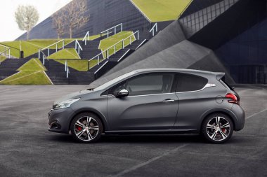 Peugeot 208 GTI, Kongre Merkezi, Katowice, Polonya, 05.05.2016