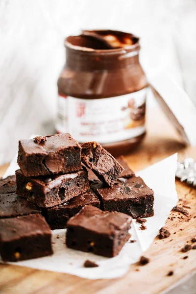 nemli pişirmekle üzerinde kesme blok, lezzetli