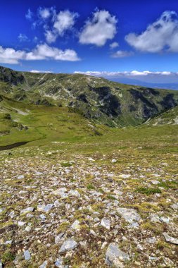 Yüksek dağ güzel manzara