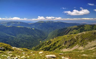 Yüksek dağ güzel manzara