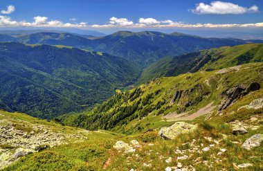 Yüksek dağ güzel manzara