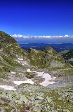 Yüksek dağ güzel manzara