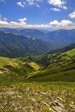 Yüksek dağ güzel manzara