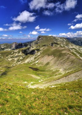 Yüksek dağ güzel manzara