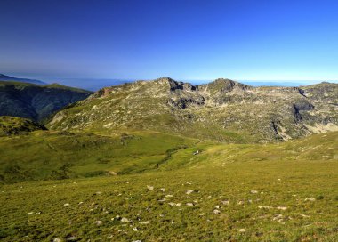 Yüksek dağ güzel manzara