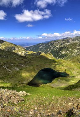 Yüksek dağ güzel manzara