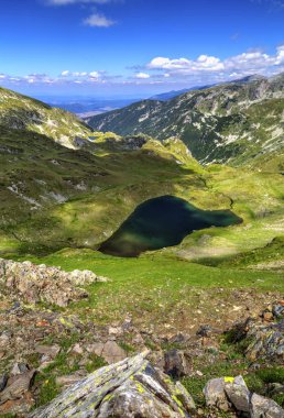 Yüksek dağ güzel manzara