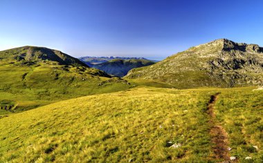 Yüksek dağ güzel manzara