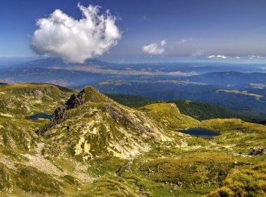 Yüksek dağ güzel manzara