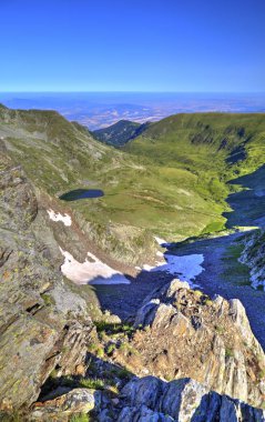 Yüksek dağ güzel manzara