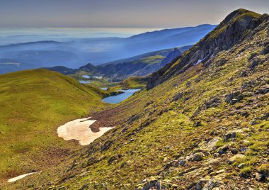 Yüksek dağ güzel manzara