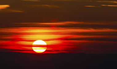 renkli bulutlar ile güzel gün batımı