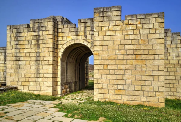 Muro Pietra Solida Ingresso Antica Fortezza — Foto Stock