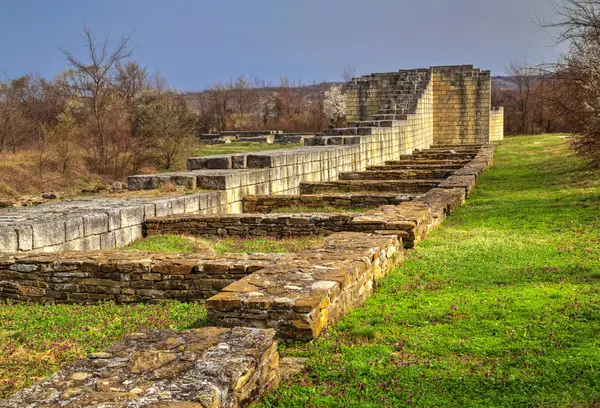 Solid Stone Wall Ruins Ancient Fortress — Stock Photo, Image