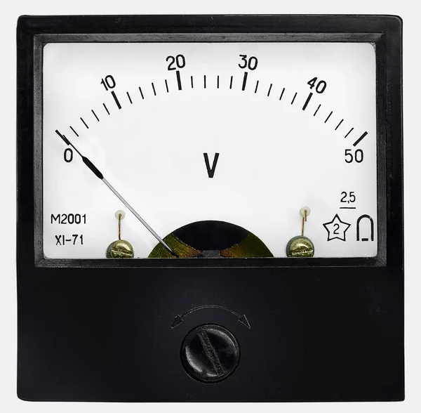 Ein kleines schwarzes Voltmeter m2001 (Bj. 1971) für 50 Volt (direkte — Stockfoto