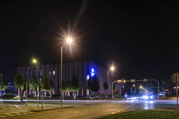 Довгою Витримкою Постріл Дороги Європейське Місто Вночі — стокове фото