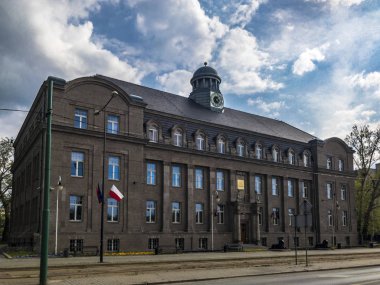 Güzel bulutların arka planda Belediye Zabrze 