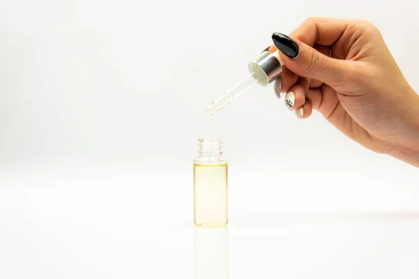 Cosmetic Pipette Drops Cosmetic Oil Close White Background — Stock Photo, Image