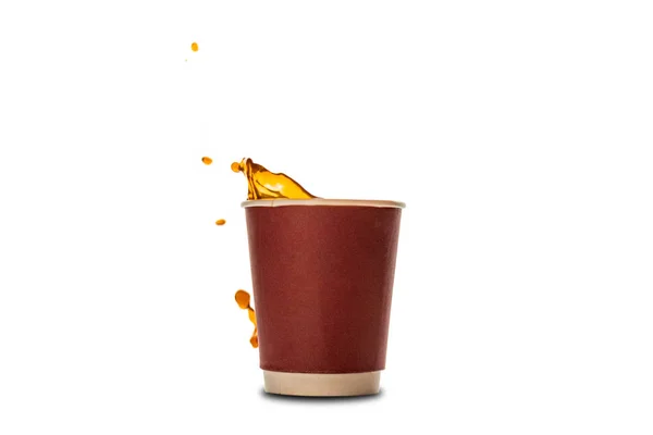 Eldobható Papír Csésze Kávé Csobbanás Elszigetelt Fehér Koncepció Kávé Reklám — Stock Fotó