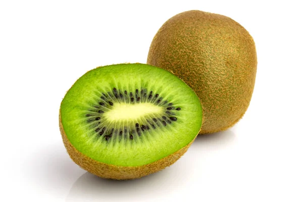 Une part de kiwi. Kiwi vert juteux. Fruits frais biologiques — Photo