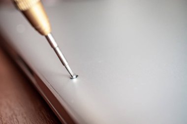 Bilgisayar teknolojisi. Elektronik donanım onarımı, bilgisayar servisi ve teknisyen mühendisten bakım. Dijital çip ekipmanı desteği