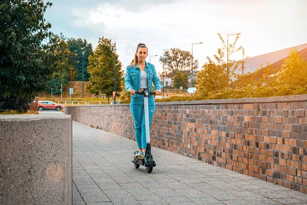 Scooter Girl Kick Electric City Bike Using Business Woman Modern — Stock Photo, Image