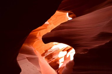 Antilop Kanyonu sayfa, Arizona Usa yakınındaki Navajo rezervasyonunuzu yaparken. Kartal Mağarası