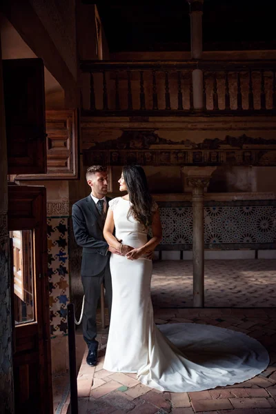 Belo Par Romântico Casamento Alhambra Cerimônia Casamento Alhambra — Fotografia de Stock