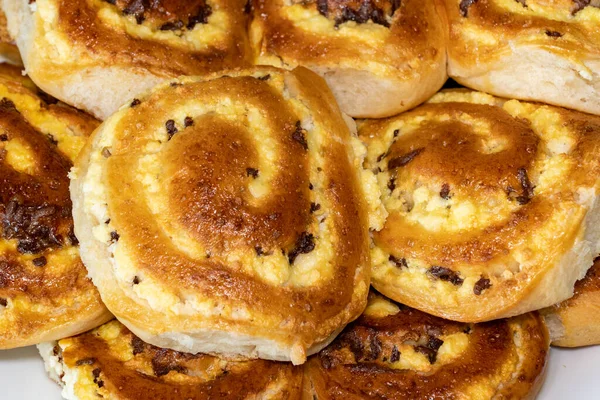 Süzme peynirli köfteler. Peynirli kek, süzme peynirli turta..