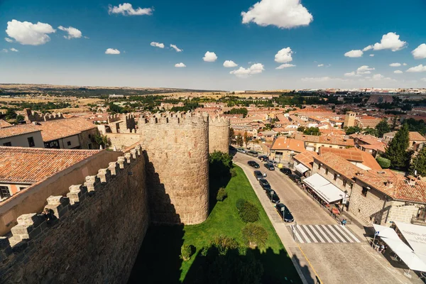 01 ottobre 2018: Avila, Castiglia e Leon, Spagna. Castello medievale di Avila dall'interno. — Foto Stock