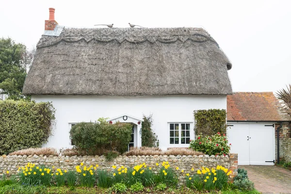 Thatched Cottage Αγγλική Village House — Φωτογραφία Αρχείου