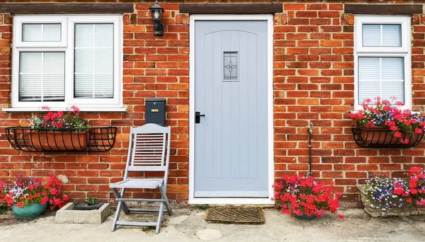 Vista Uma Bela Casa Porta Exterior Frente Inglaterra — Fotografia de Stock