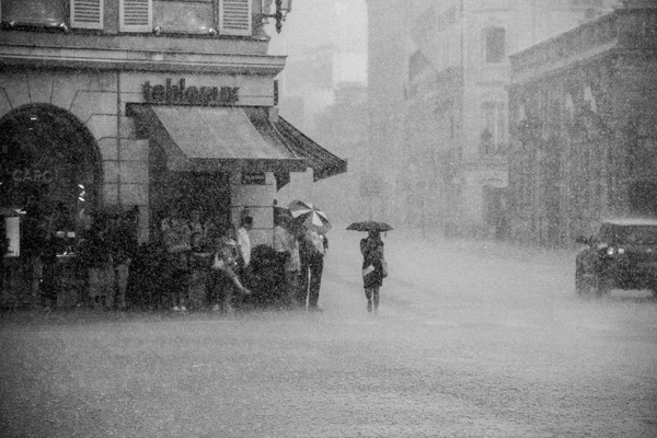 Zware Regenval Stad — Stockfoto