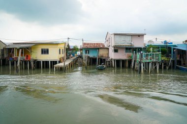 Pulau Ketam, Malezya - 16 Ağustos 2018: Pulau Ketam (yengeç Adası) bir balıkçı köyünde bir görüntü. Bu ada deniz gıda ürünleri ve Restoranları.