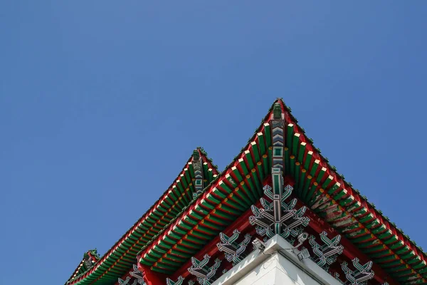 中国の寺院の美しい屋根パターン — ストック写真