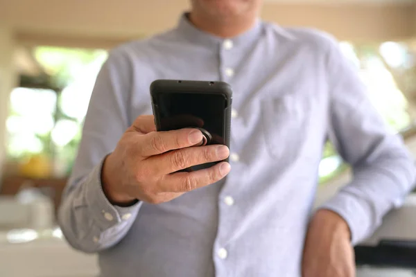 Technology concept : Businessman surfing or browsing internet