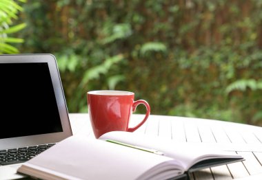 İş kavramı: evden çalışma 