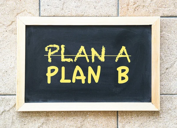 Cruzando o Plano A e escrevendo o conceito de Plano B — Fotografia de Stock