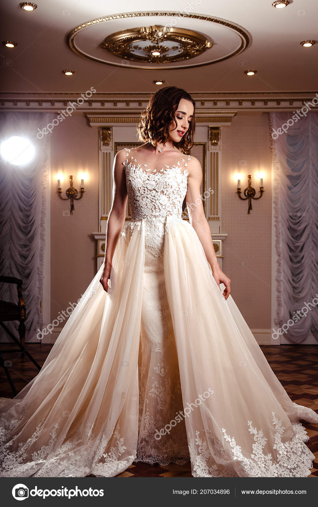 Novia Morena Sensual Vestido Novia Lujo Sobre Interior Clásico