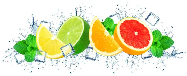 Citruses Water Splash Ijsblokjes Geïsoleerd Witte — Stockfoto