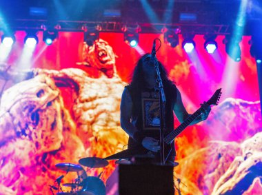 Kiev, Ukrayna - 05 Temmuz 2018: Alman thrash metal rock band Kreator ve Mille Petrozz, vokalist ve ritim gitarist canlı Ulusal Expocenter Atlas hafta sonu Festivali gerçekleştirir.