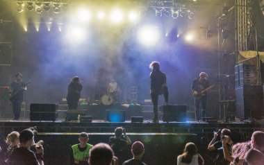 Kiev, Ukrayna - 06 Temmuz 2018: Alman metalcore rock grubu Eskimo Callboy canlı Ulusal Expocenter Atlas hafta sonu Festivali gerçekleştirir.