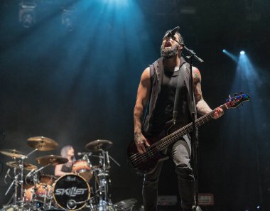 Kiev, Ukrayna - 04 Temmuz 2018: Amerikan Hıristiyan metal rock band tava ve John Cooper, vokalist ve bas gitarist canlı Ulusal Expocenter Atlas hafta sonu Festivali gerçekleştirir.