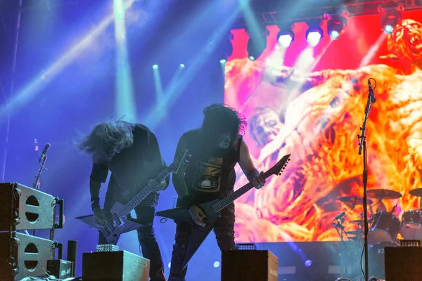 Kiev, Ukrayna - 05 Temmuz 2018: Alman thrash metal rock band Kreator ve Mille Petrozz, vokalist ve ritim gitarist canlı Ulusal Expocenter Atlas hafta sonu Festivali gerçekleştirir.