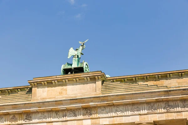 Branderburg Grinden Mot Klarblå Himmel Berlin Tyskland Baksidan — Stockfoto