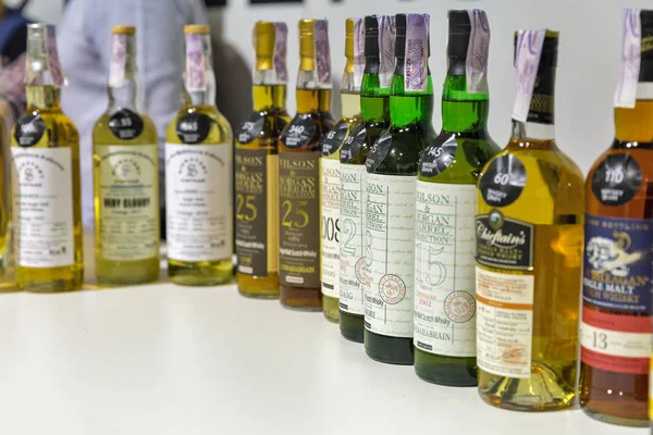 Kiev Ukrajna 2018 Október Független Palackozó Wilson Morgan Whisky Palackok — Stock Fotó