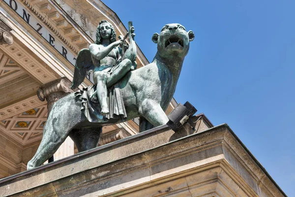 Bronze Lion Statue Front Berlin Concert Hall Konzerthaus Gendarmenmarkt Square — Stock Photo, Image