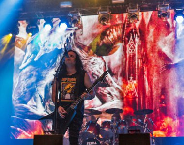 Kiev, Ukrayna - 05 Temmuz 2018: Alman thrash metal rock band Kreator ve Mille Petrozz, vokalist ve ritim gitarist canlı Ulusal Expocenter Atlas hafta sonu Festivali gerçekleştirir.